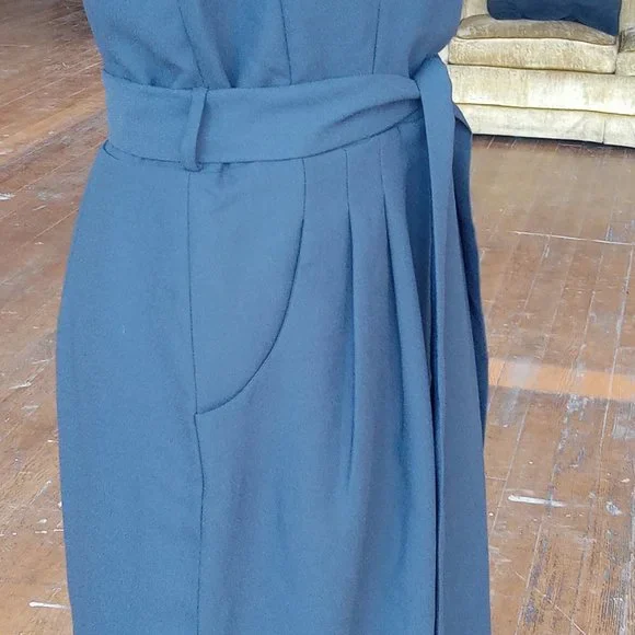 Elegant Navy Sleeveless Wrap Dress - Picture 6 of 12